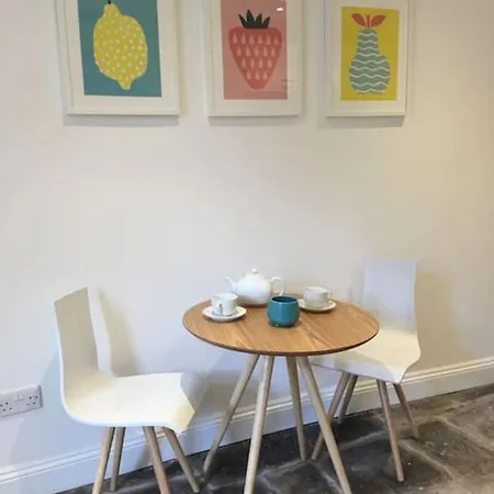 Spacious Boutique Studio In Clifton بريستول